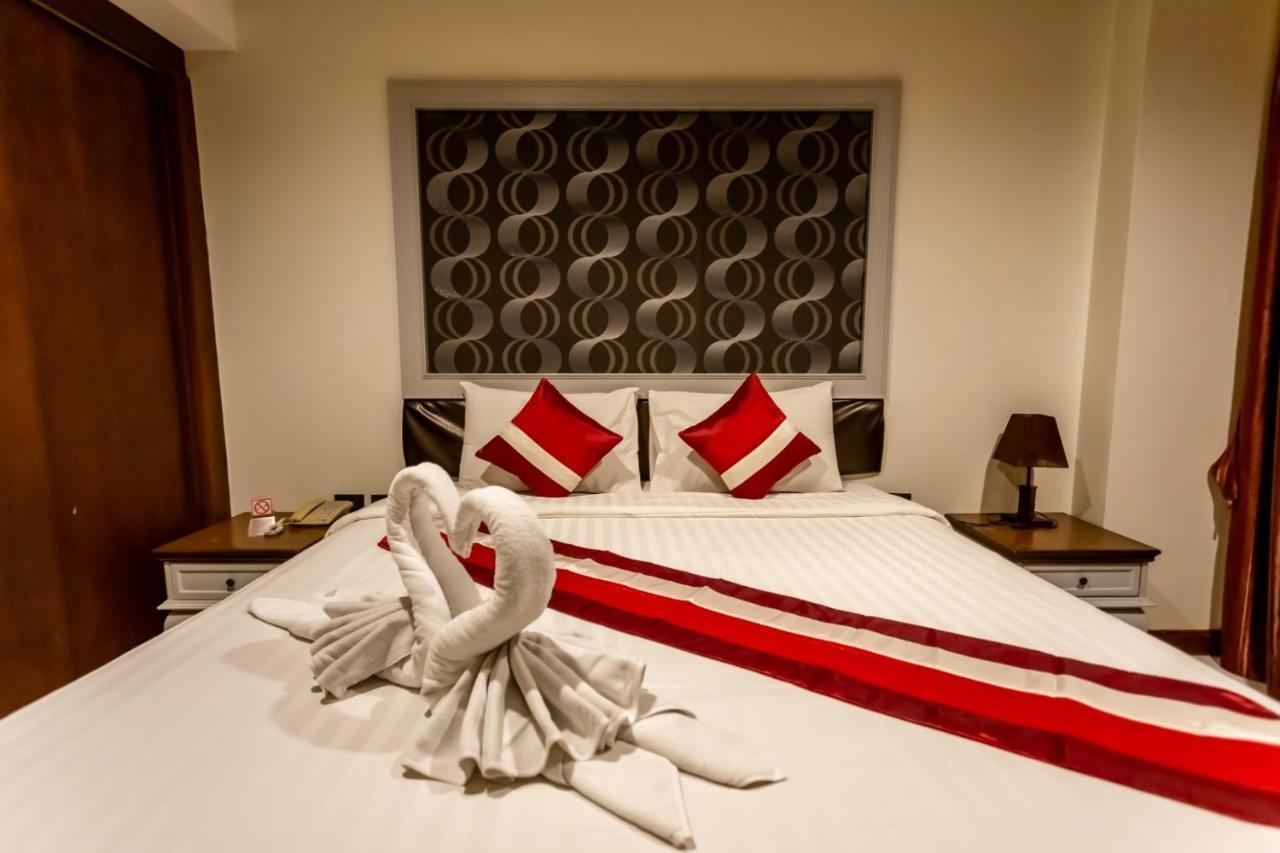 Honey Boutique Hotel Pattaya Exteriör bild