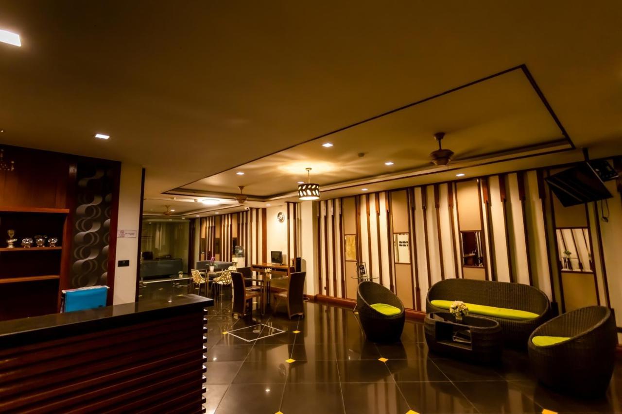 Honey Boutique Hotel Pattaya Exteriör bild