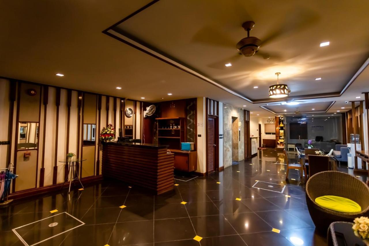Honey Boutique Hotel Pattaya Exteriör bild